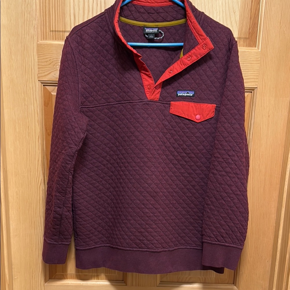 Patagonia Burgundy Quilted Pullover